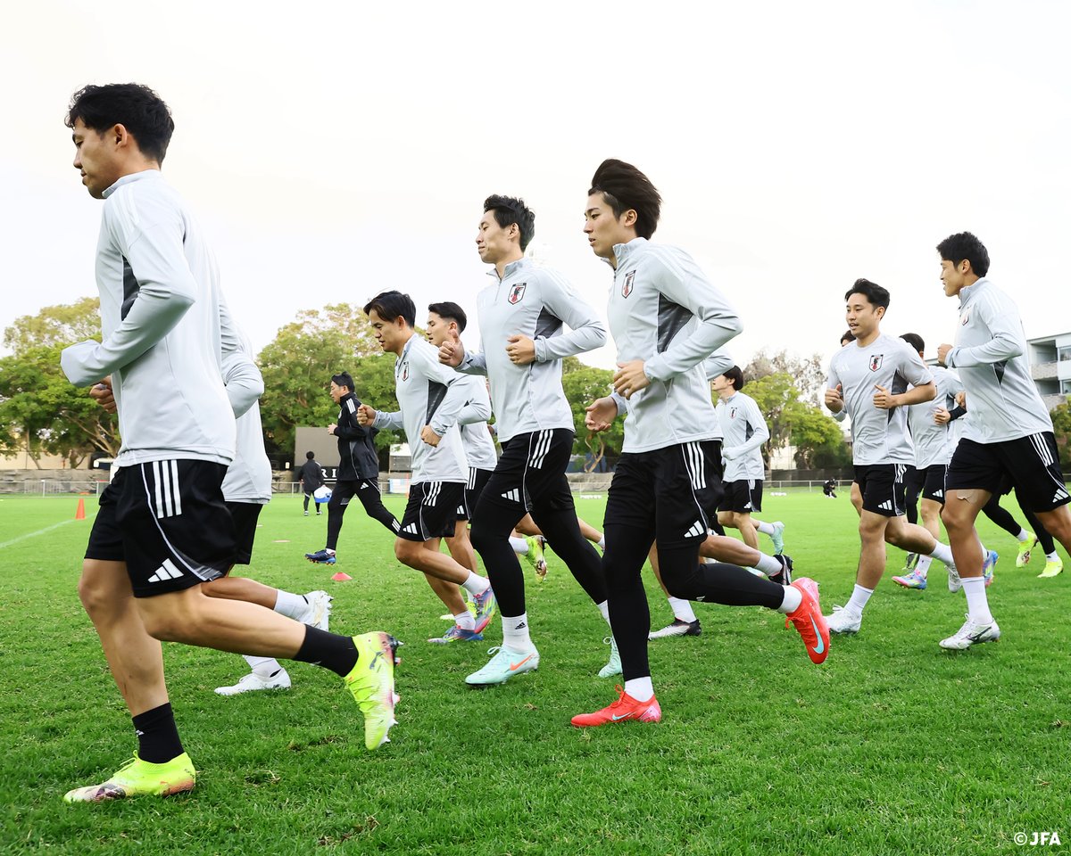 サムライブルー 公開練習】SAMURAI BLUE(日本代表)公開練習 | J-GREEN