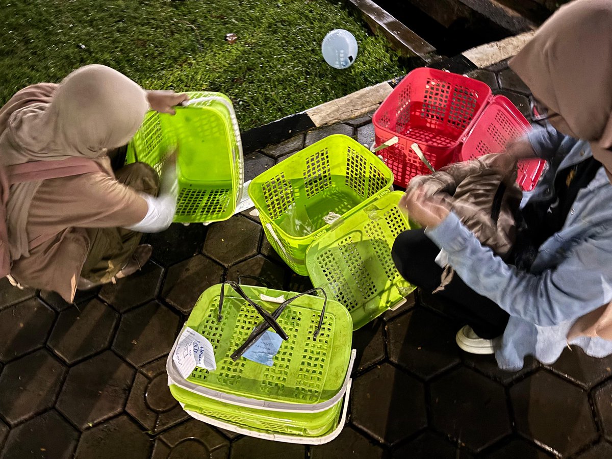 UI Peduli Hewan tweet media