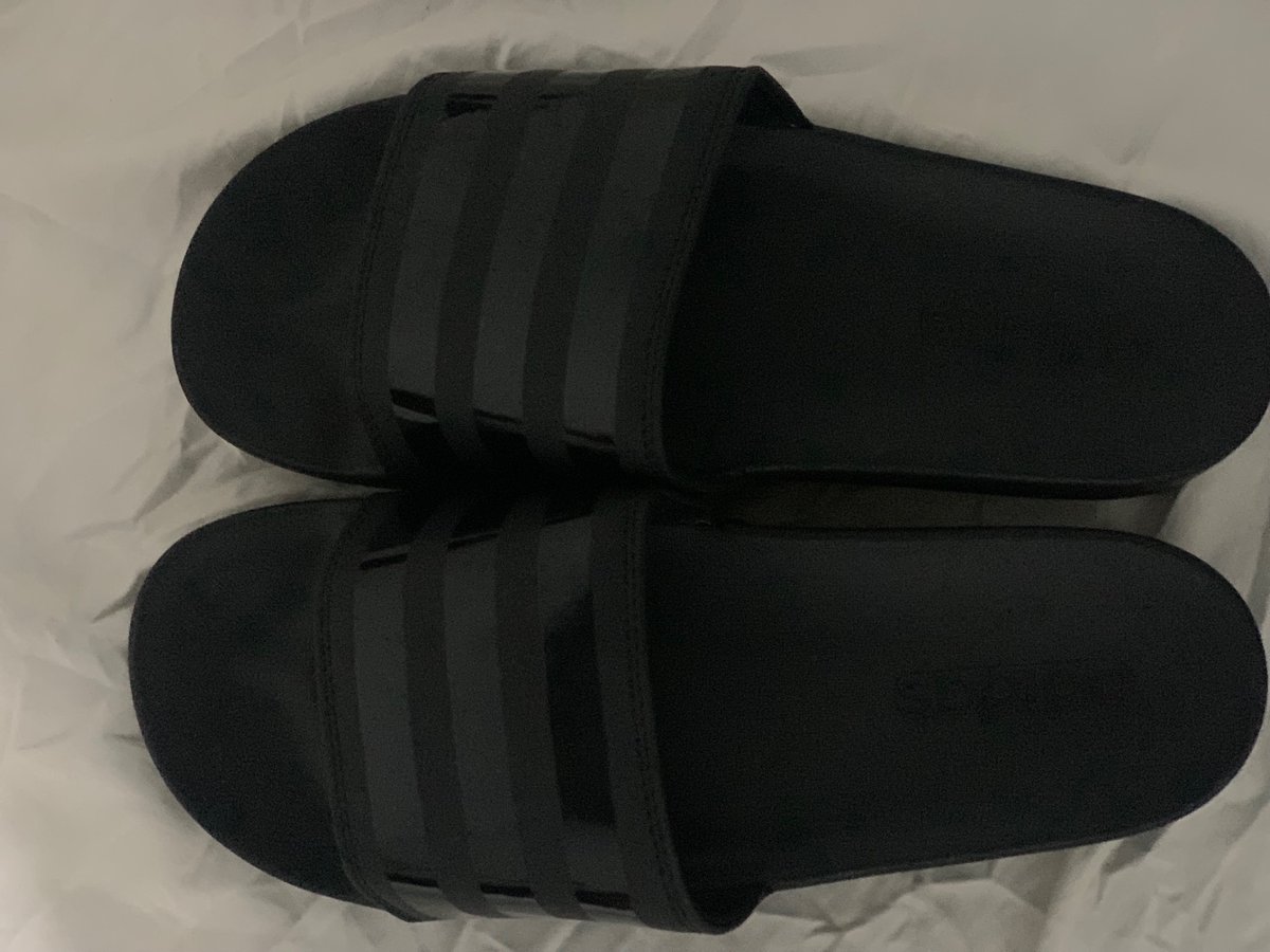 🚨 Hot Deal Alert! 🚨
🎉100 cedis
🎉 100 cedis 

The cleanest Adidas slides are in stock now!
🔥 OG design
🔥 Feels like walking on clouds
🔥 Goes with anything!

🎯 Fast-moving — don’t dull!

🚨🚨Price = 100 cedis 

🚨Contact - 0594607840