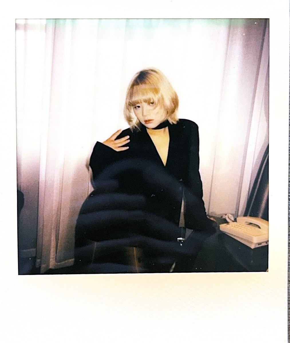 有些人520块钱就想凿我你也配!我的逼千年难得一见的好逼，紧而不窒，深浅适中，再加上我原本就体温偏高，男人们的梦中情逼，宁愿死在床上也要透我一次的梦幻之b。我说我好日，不是因为普信，是事实。