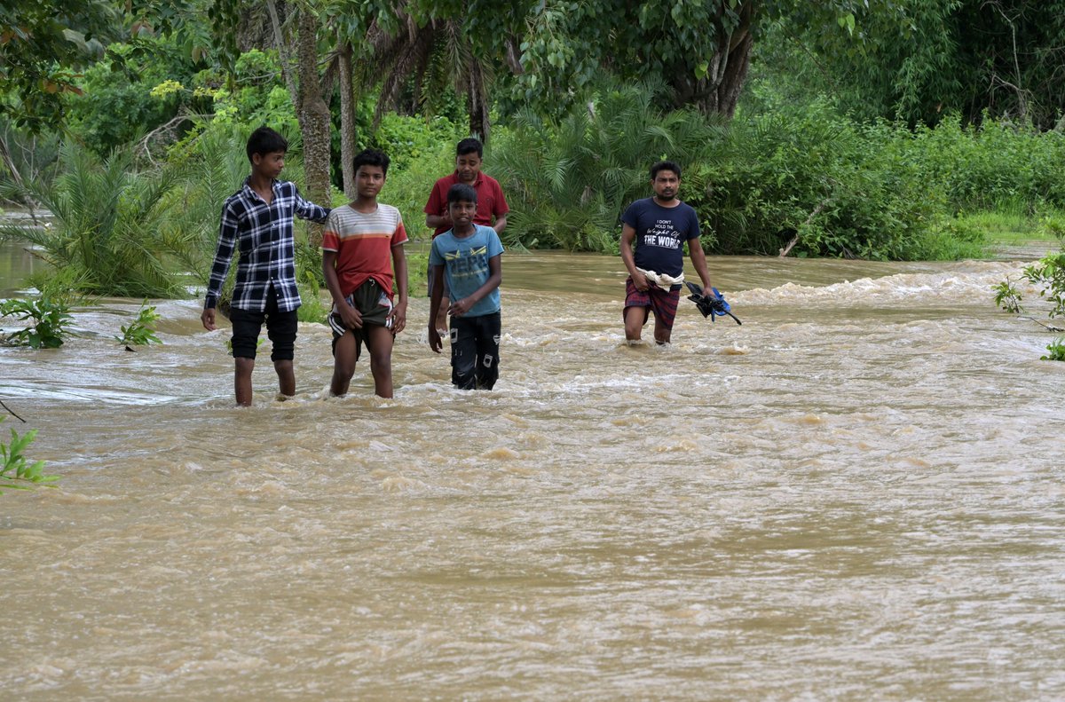 Over 100,000 children and their families have been impacted by the floods and landslides in Northeast India.

UNICEF, along with the State Disaster Management Authorities and partners, have prepositioned essential supplies—including mobile community water treatment units and
