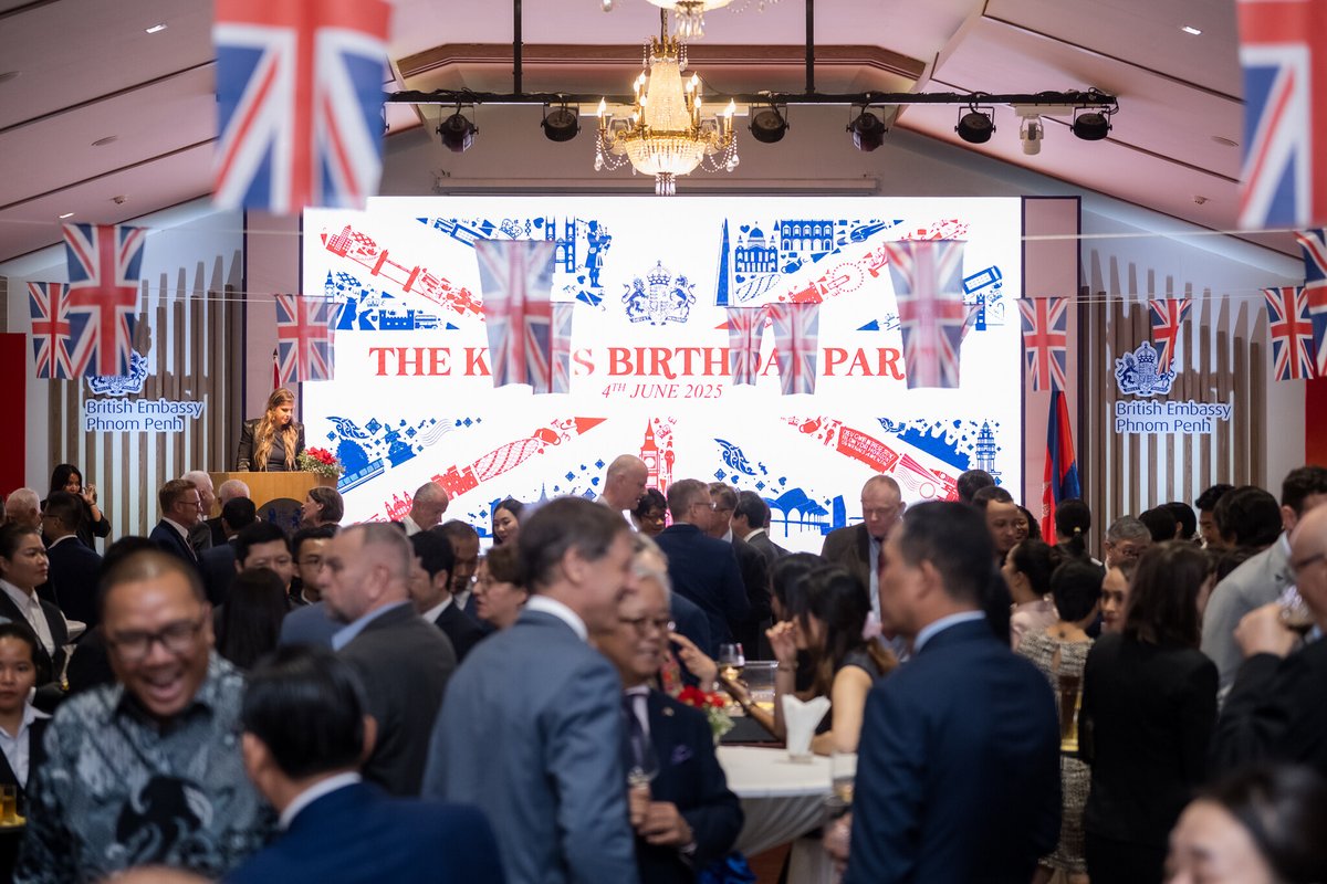 ukincambodia's tweet photo. 🥂🇬🇧🇰🇭Celebrating King Charles III’s 77th birthday in Phnom Penh with a spotlight on UK-Cambodia architectural excellence! @FosterPartners’ design of Techo International Airport blends tradition &amp; sustainability — a gateway to Cambodia’s future. #KBP2025 https://t.co/nfsi4HFAeh