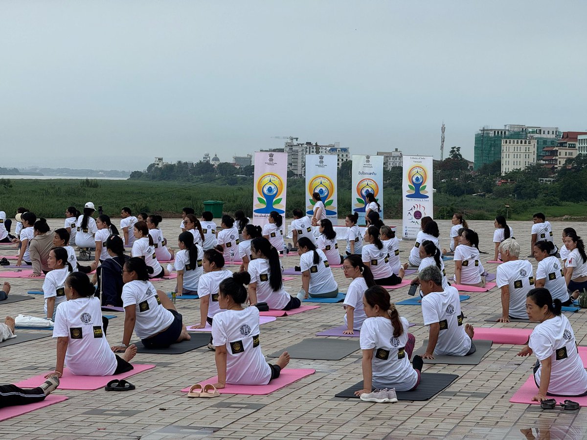 India in Laos (@indianemblaos) on Twitter photo Curtain raiser for 11th International Day of Yoga! ЁЯзШ ЁЯМН
Set in the early hours of dawn, on the banks of mighty Mekong, Yoga enthusiasts from across the capital city joined <a href="/IndianEmbLaos/">India in Laos</a> to usher in the countdown to the #IDY2025
#InternationalDayofYoga Curtain raiser for 11th International Day of Yoga! ЁЯзШ ЁЯМН
Set in the early hours of dawn, on the banks of mighty Mekong, Yoga enthusiasts from across the capital city joined <a href="/IndianEmbLaos/">India in Laos</a> to usher in the countdown to the #IDY2025
#InternationalDayofYoga