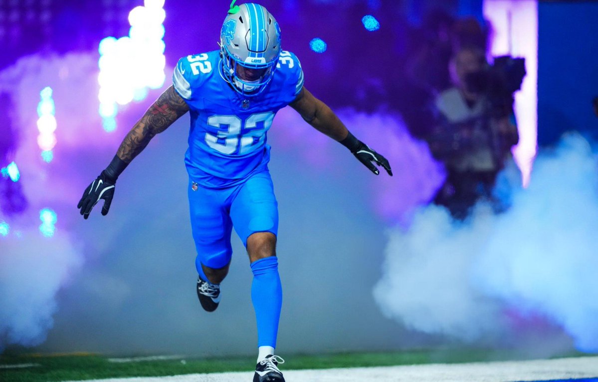 3⃣2⃣ DAYS UNTIL #DETvsGB

<a href="/BrianBB_1/">Alpha🐕</a> 

#OnePride