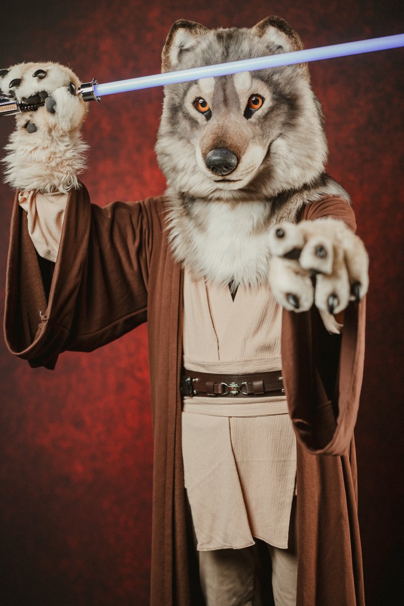 Happy #FursuitFriday everyone!
Location <a href="/FantasyBasel/">FANTASY BASEL - The Swiss Comic Con</a> 
📸 <a href="/Eosandy/">ｅｏｓΛｎｄｙ X📸 - cosplay-FoDoGrApH aus Hobby</a> Many thanks for the photos
🐺 <a href="/WMW66Costumes/">WMW66 Costumes</a> 
#furry #furryfandom #FantasyBasel #StarWars #Jedi 
#JediMasterKiba #Furrycommunity #FurrySwitzerland 
#SwissSabers