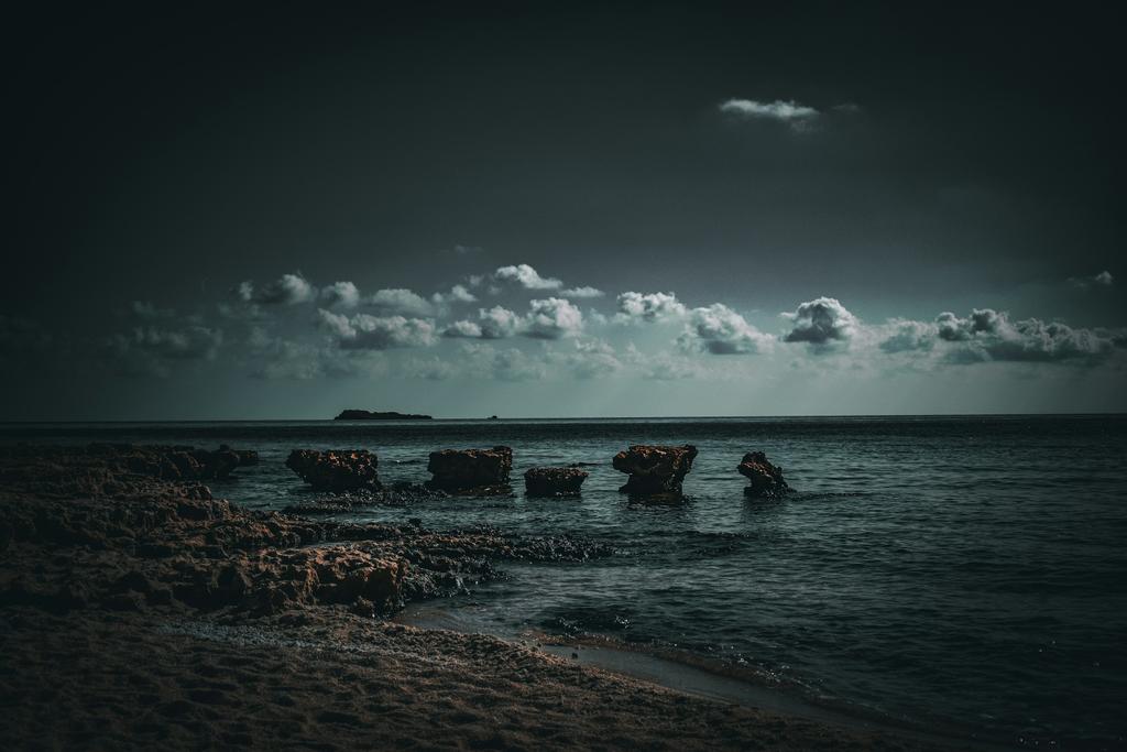 nft_clctr's tweet photo. gm have a wonderful Friday fam

Available 1/1 photography on Foundation 📷 🔗⏬

"Thrones of the Sun"

"Cloudy Symphony"

"Destiny's Road"

"Horizon Chaser" https://t.co/XTtKaCT8Fl