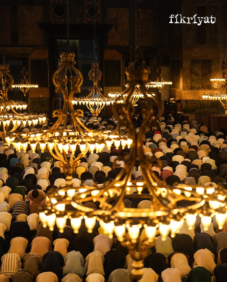 Ayasofya Camii’nde bayram namazı kılındı.❣️