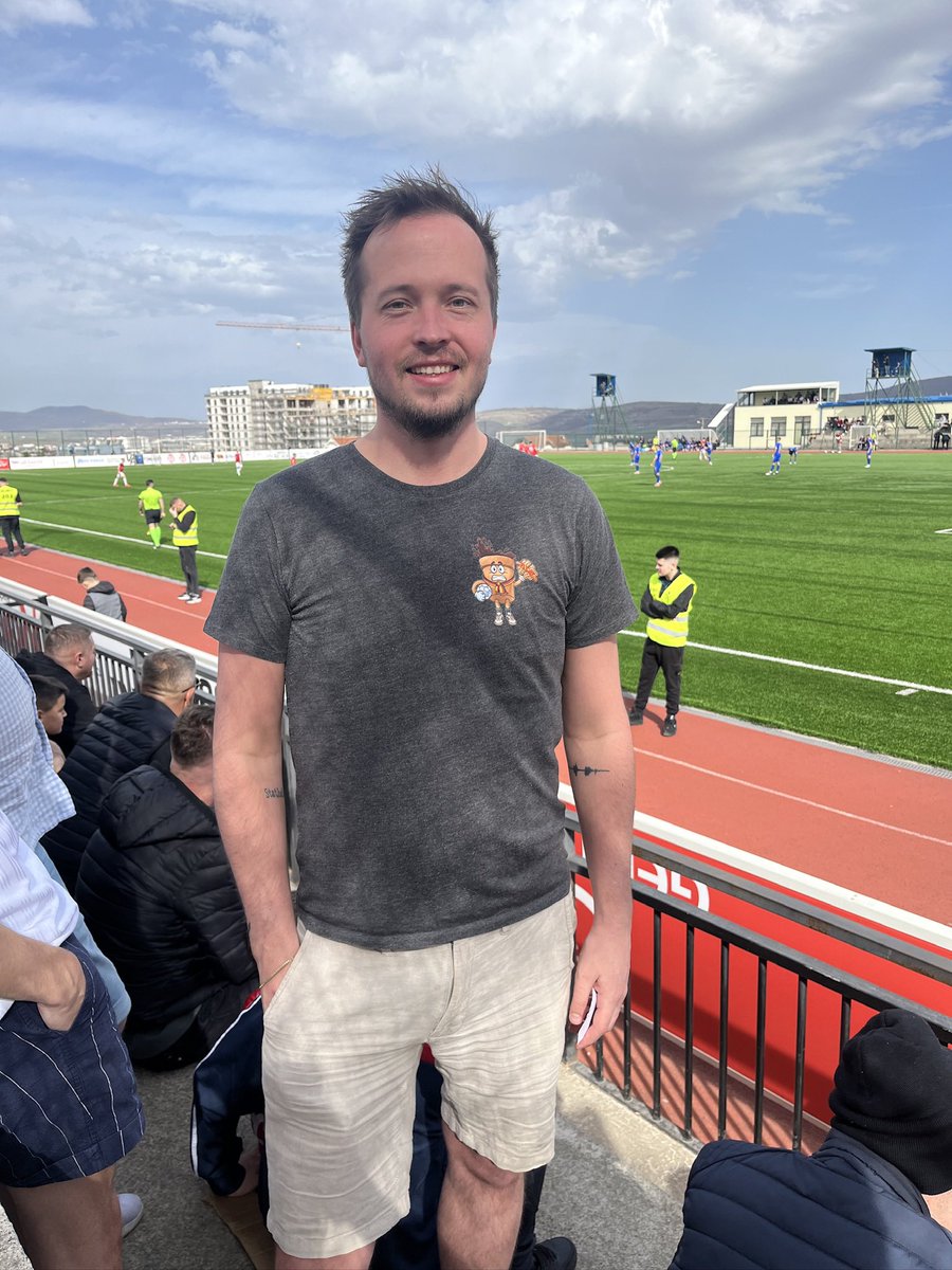 Kampdag og ny SLO!
Vetle Bergene ( <a href="/veberjo/">Vetle Bergene</a> )
Telefon: 45800988
Skal det være noen spørsmål så er det bare å ta kontakt.
Jeg er tilstede på Ullevaal i kveld og i Tallin til Mandag
(Jeg kan ikke hjelpe til med billetter til kveldens kamp)
<a href="/nff_landslag/">Fotballandslaget</a>