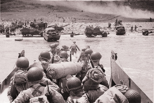 Fibutton's tweet photo. Remembering this day, 81 years ago.🥀
#DDay #DDay81 #LestWeForget https://t.co/YCj4hPnTeD