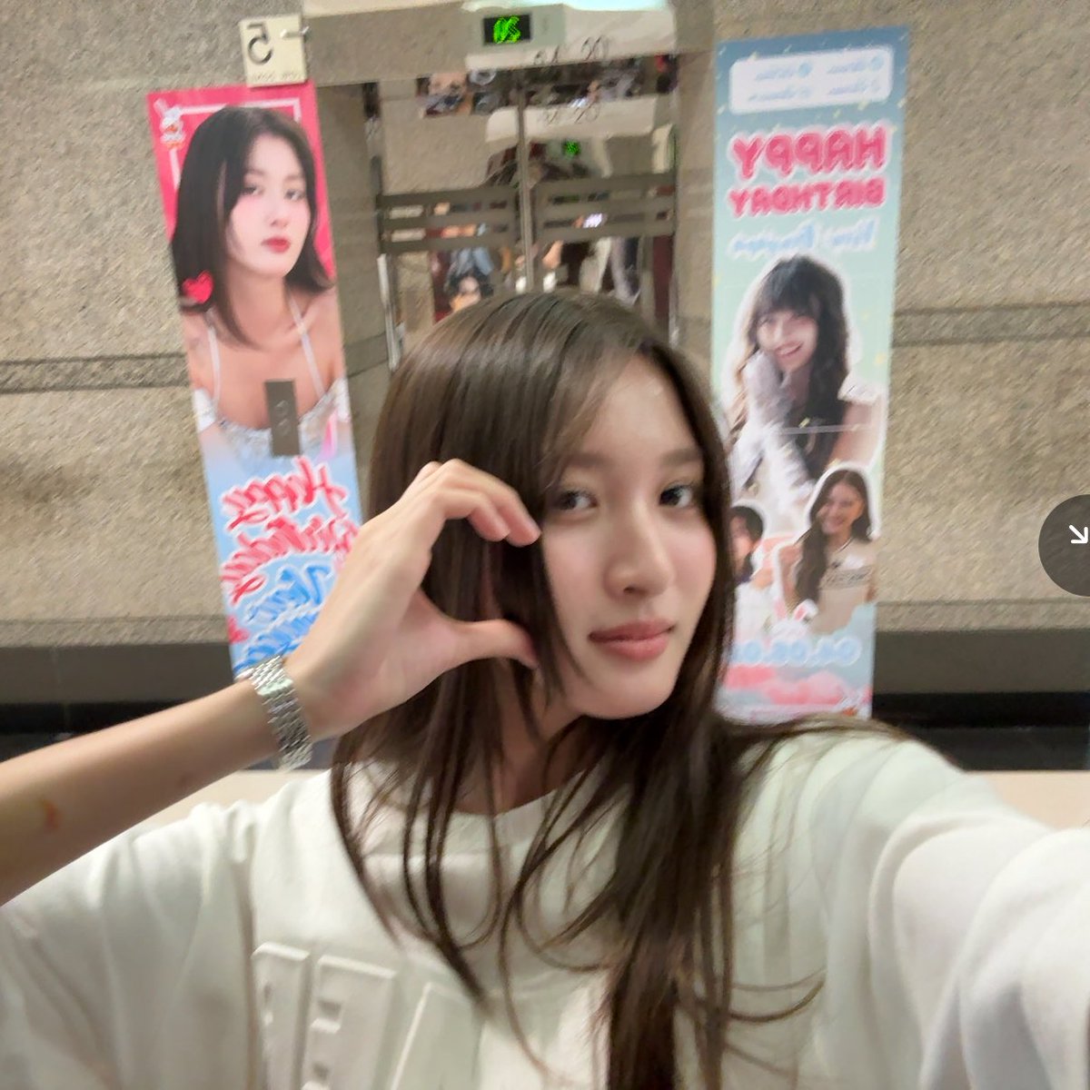 view_benyapa's tweet photo. thank uuuuuuuuuuuu saraei^^🫶🏻💖

*ขอยืมคลิปนะงับ อยากไปเห็นกับตาจัง🥹
#23rdBDSayLoveView https://t.co/7cSwPolJ0A
