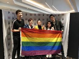 YouTuber and "creative talent" Dan Howell donates $2,000,000 to the LGBTQ+ community

"I hope they find a cure soon," exclaimed the young British man