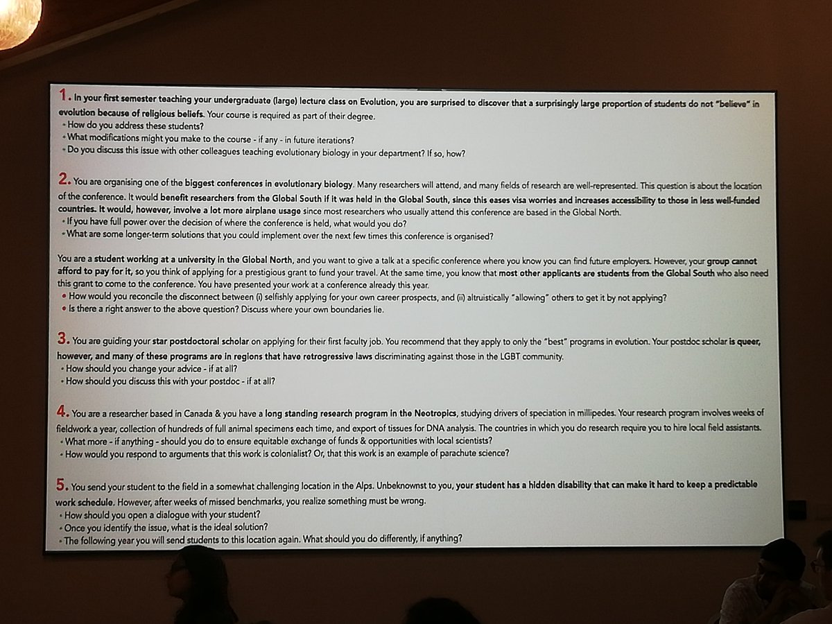 EMPSEB30's tweet image. The DEI panel is a key feature of every EMPSEB conference. This year, participants discussed five selected scenarios. Thank you to all, for great discussions about diversity, equity and inclusion. Special thanks go to @biobiiana , who concluded the event with an inspiring talk.