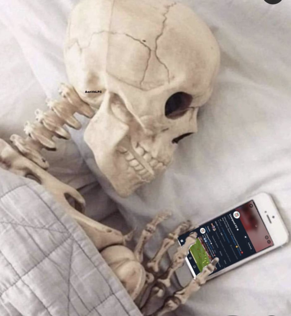 meme] every fm user waiting for snowman points during December 24-26  nights. : r/FUTMobile, image size:941x1024