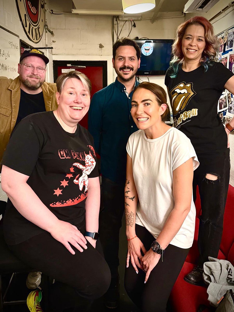 Backstage Smiles 📸