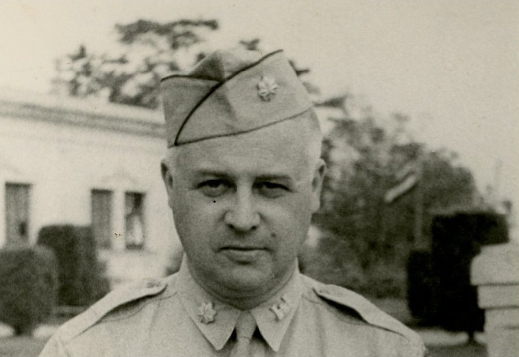 We commemorate #DDay today. Also remembering the Belgian engineer who played a key role in Operation Overlord: Hugo van Kuyck. He mapped the coasts of Normandy &amp; landed on Omaha Beach on #DDay where he &amp; his team checked the stability of the ground before the tanks rolled in.