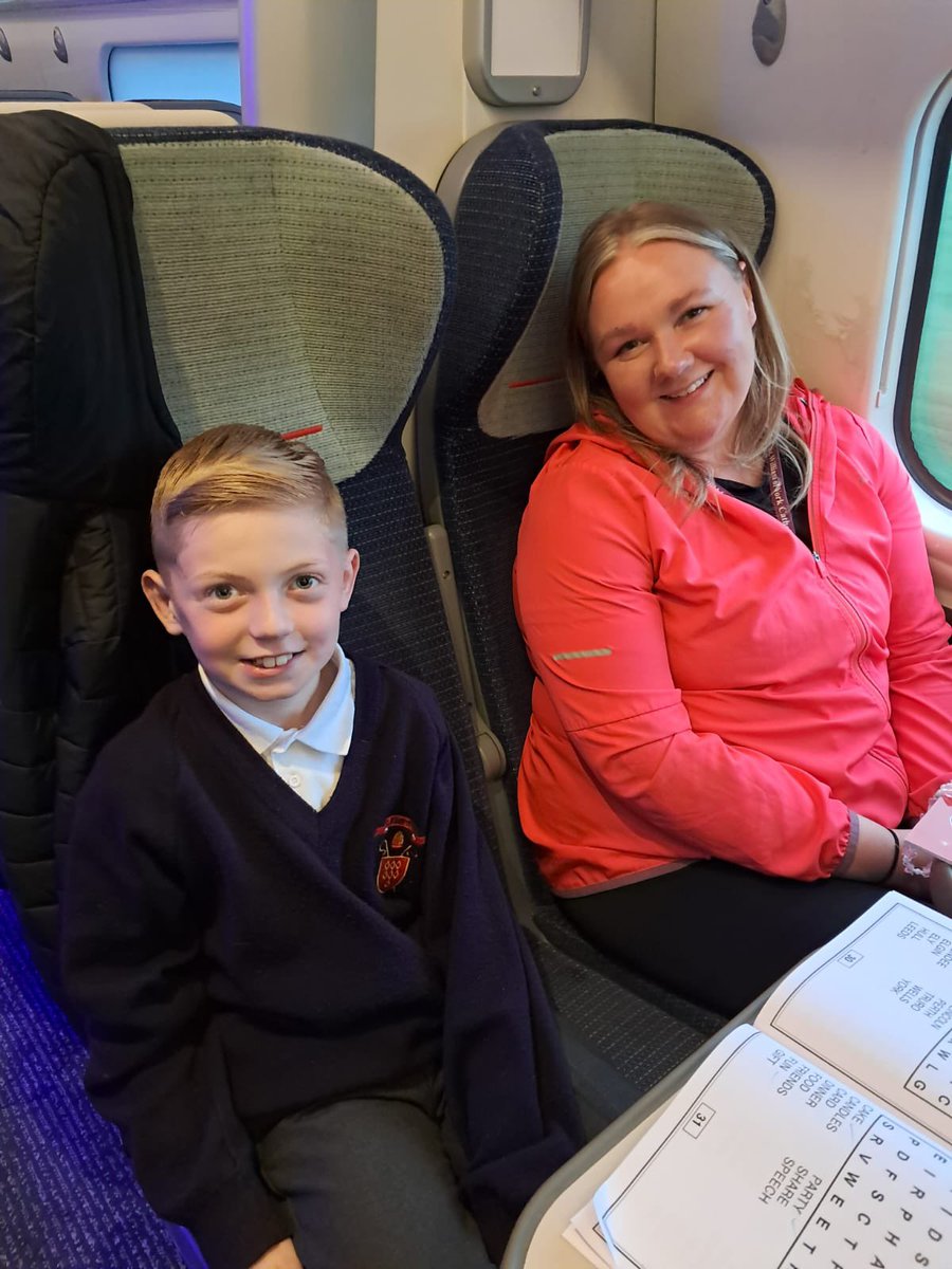 Off to London to the Houses of Parliament. Very excited children 😀