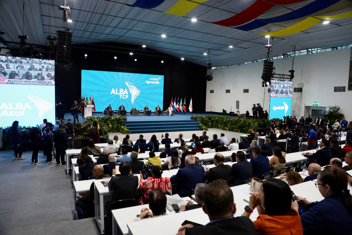 Inaugurada en Caracas primera edición Expo AgroAlba fusernews.com/inaugurada-en-… #PRELEMI