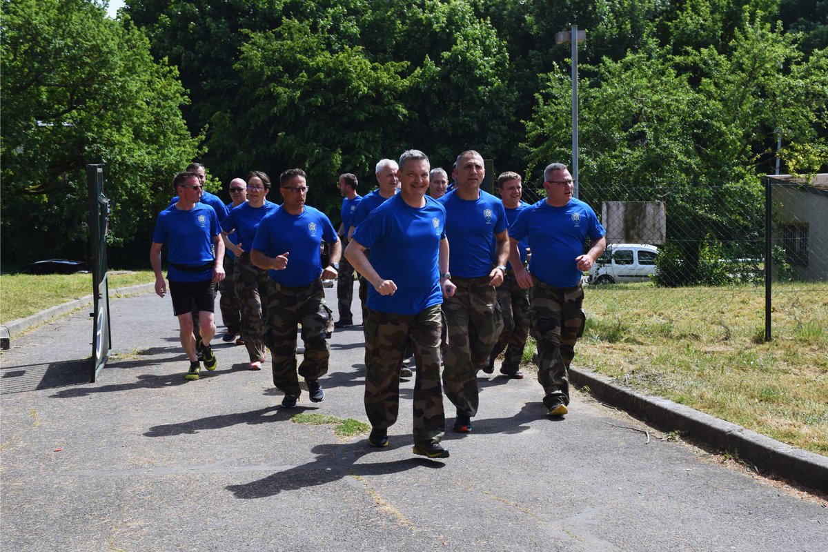[#AvecNosBlessés]
🏃‍♂️Le 20 mai, le SMITer s’est joint au <a href="/MCO_Terre/">SIMMT</a> pour "les 24h de la SIMMT" relais en soutien aux blessés. Militaires, civils et familles unis sur la piste pour une cause commune.
#ANB #Cohésion #MaintenanceTerrestre