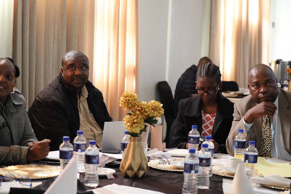 WEswatini's tweet image. Today, the 2024 #Eswatini JEE results were disseminated to stakeholders ahead of the development of the National Action Plan for Health Security. #WHO led the JEE, to assess Eswatini's capacities and capabilities to prevent, detect and respond to public health threats.