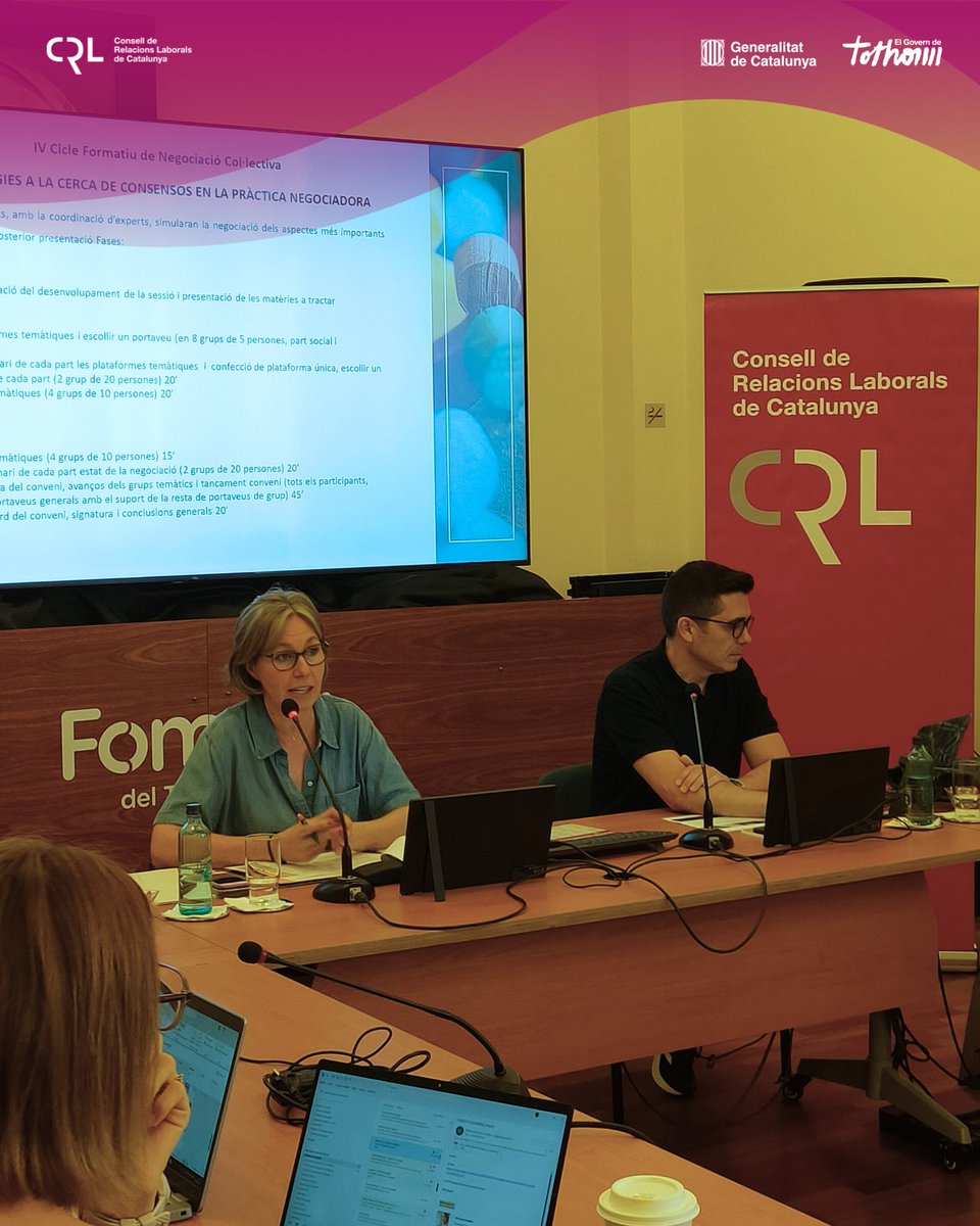 Consell de Relacions Laborals (@crl_cat) on Twitter photo 🗣️Ens acompanyen <a href="/e_delaCampa/">Elena de la Campa</a>, directora de l’Àrea de Professionals i Relacions Laborals a <a href="/uchcat/">La Unió</a> i José Antonio Pasadas Sº d’Acció Sindical <a href="/UGT_FICA/">UGT FICA #SalariooConflicto #PactoIndustria</a> per conduir la sessió pràctica de "role playing"
<a href="/ccoocatalunya/">CCOO de Catalunya</a> <a href="/ugtcatalunya/">UGT de Catalunya</a> <a href="/FomentTreball/">Foment del Treball Nacional</a> @pimec <a href="/treballcat/">Treball</a> 🗣️Ens acompanyen <a href="/e_delaCampa/">Elena de la Campa</a>, directora de l’Àrea de Professionals i Relacions Laborals a <a href="/uchcat/">La Unió</a> i José Antonio Pasadas Sº d’Acció Sindical <a href="/UGT_FICA/">UGT FICA #SalariooConflicto #PactoIndustria</a> per conduir la sessió pràctica de "role playing"
<a href="/ccoocatalunya/">CCOO de Catalunya</a> <a href="/ugtcatalunya/">UGT de Catalunya</a> <a href="/FomentTreball/">Foment del Treball Nacional</a> @pimec <a href="/treballcat/">Treball</a>