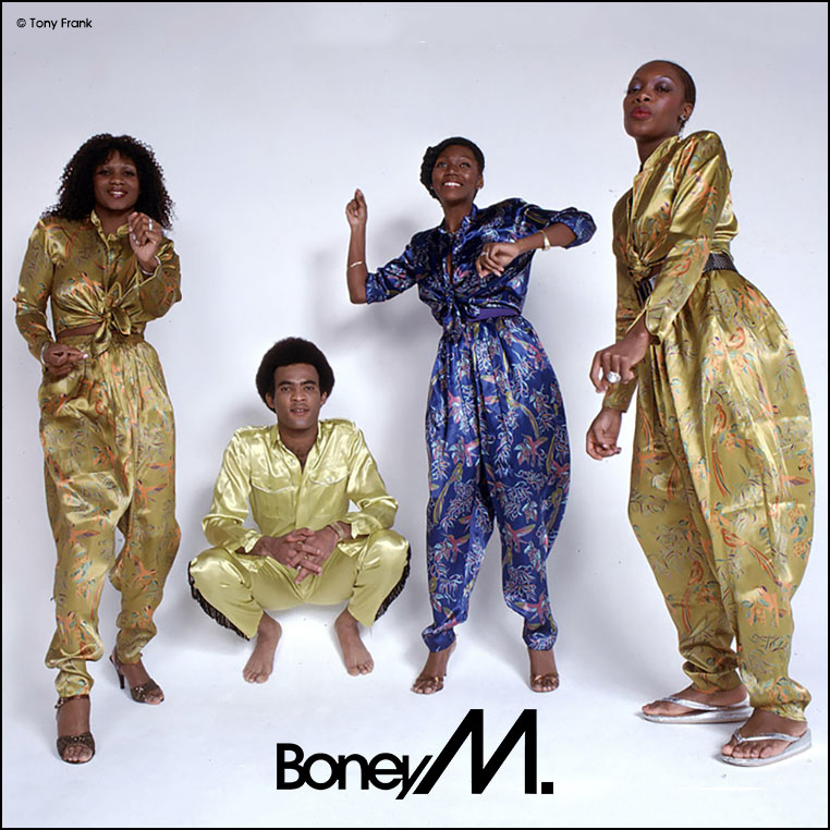 ♫♫ Hooray! Hooray! #summertime and #boneym! ♫♫

BoneyM.es ®
#OFFICIAL <a href="/BoneyM_es/">BoneyM.es®</a> 

#BoneyM50thAnniversary #summer #summervibes #elchicoboneym <a href="/ElChicoBoneyM/">El Chico Boney M.</a> #disco #music ☀️