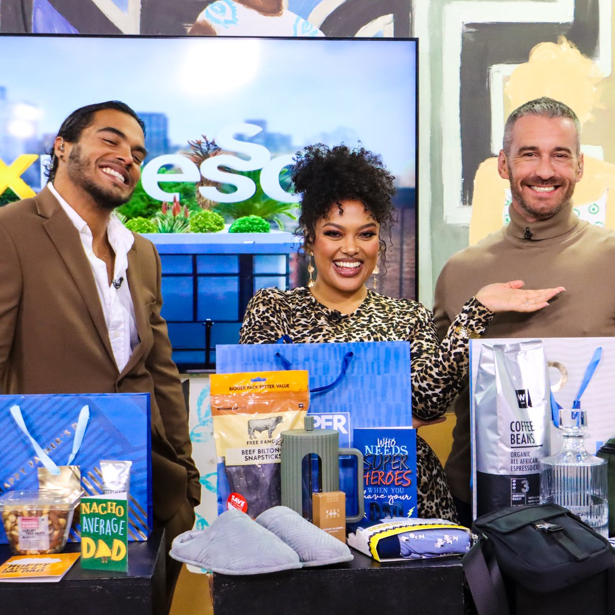 Expresso Show (@expressoshow) on Twitter photo WIN a R1000 <a href="/WOOLWORTHS_SA/">Woolworths SA</a> Gift Card✨ To enter, simply tell us: What is your ultimate Father’s Day spoil? Include #WooliesFathersDay in your reply. Comp closes midnight 8 June 2025. Ts&Cs expressoshow.com/win-a-r1000-vo… #ExpressoShow WIN a R1000 <a href="/WOOLWORTHS_SA/">Woolworths SA</a> Gift Card✨ To enter, simply tell us: What is your ultimate Father’s Day spoil? Include #WooliesFathersDay in your reply. Comp closes midnight 8 June 2025. Ts&Cs expressoshow.com/win-a-r1000-vo… #ExpressoShow