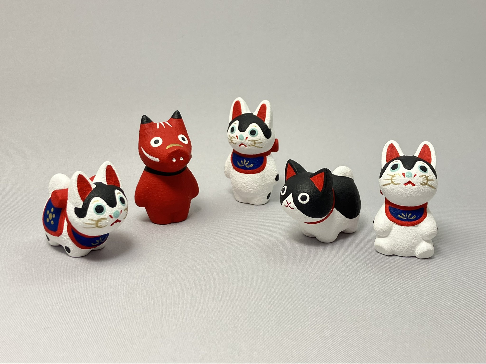 2025年のクリスマスの特別な衣装 mori 猫地蔵 (@nekojizo_mori) X / その他