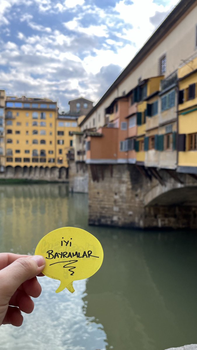 Tüm sevgili takipçilerime iyi bayramlar diler, bol kazançlar, süper seyahatler temenni ediyorum. Senin de öyle olsun demek fav’dır.