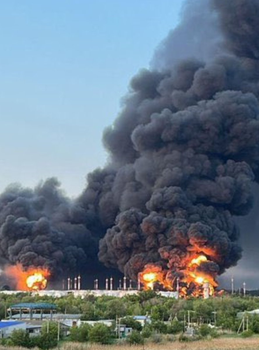 ❗Engels oil terminal burns glorious
🔥🔥🔥🔥🔥🔥🔥🔥🔥🔥🔥🔥💯🔥🔥🔥🔥🔥🔥🔥🔥🔥🔥🔥🔥🔥
👍🏻✔