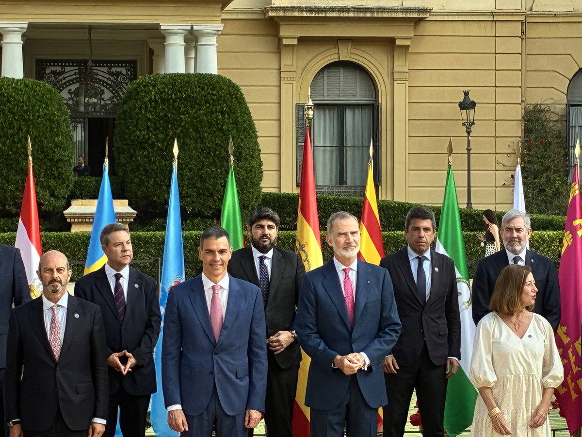Foto de familia 

#ConferenciadePresidentes