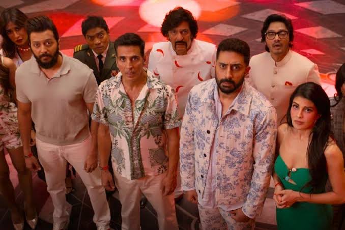 Mayapuri Magazine (@mayapurimag) on Twitter photo #Housefull5 Review : Masaledaar!
<a href="/akshaykumar/">Akshay Kumar</a> doing what he does the best. <a href="/Riteishd/">Riteish Deshmukh</a> back at it 👍🏻 <a href="/juniorbachchan/">Abhishek 𝐁𝐚𝐜𝐡𝐜𝐡𝐚𝐧</a> amazing’ with rest of the cast
⭐️⭐️⭐️.5(3.5/5)
Review by <a href="/iamshivankarora/">Shivank Arora</a>
#Housefull5 🌊🎟️
#SajidNadiadwala’s #Housefull5
Directed by <a href="/Tarunmansukhani/">Tarun Mansukhani</a> #Housefull5 Review : Masaledaar!
<a href="/akshaykumar/">Akshay Kumar</a> doing what he does the best. <a href="/Riteishd/">Riteish Deshmukh</a> back at it 👍🏻 <a href="/juniorbachchan/">Abhishek 𝐁𝐚𝐜𝐡𝐜𝐡𝐚𝐧</a> amazing’ with rest of the cast
⭐️⭐️⭐️.5(3.5/5)
Review by <a href="/iamshivankarora/">Shivank Arora</a>
#Housefull5 🌊🎟️
#SajidNadiadwala’s #Housefull5
Directed by <a href="/Tarunmansukhani/">Tarun Mansukhani</a>