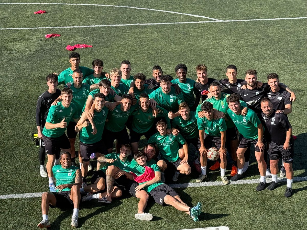 Hoy termina mi etapa en @cerdanyolafc.

Gracias Santi. Por darme la oportunidad de poder compartir este viaje contigo.

Gracias Abel, Arnau, Karlos, Guillem, Sergio, Mireia y a todos los jugadores por el día a día y vuestra profesionalidad.

¡A por nuevos retos!