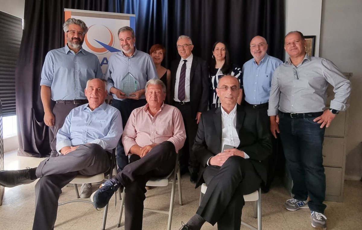 #Σαν_Σήμερα_η_ΟΕΒ
Το 2022 ο Κυπριακός Σύνδεσμος Ποιότητας ανακήρυξε τον Βαγγέλη Δημοσθένους Διευθύνων Σύμβουλο της Kratis Training and Consulting Ltd ως "Cyprus Quality Leader" για το έτος 2021.
#65χρόνιαΟΕΒ