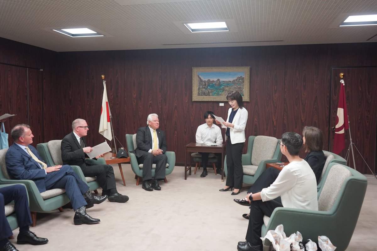 "University of Idaho President's Delegation Visits Vice Governor Yokota"
On Wednesday, June４, 2025, University of Idaho President Scott Green paid a courtesy call to Vice Governor Yokota. He reported on the establishment of the University of Idaho Japan School within Hiroshima