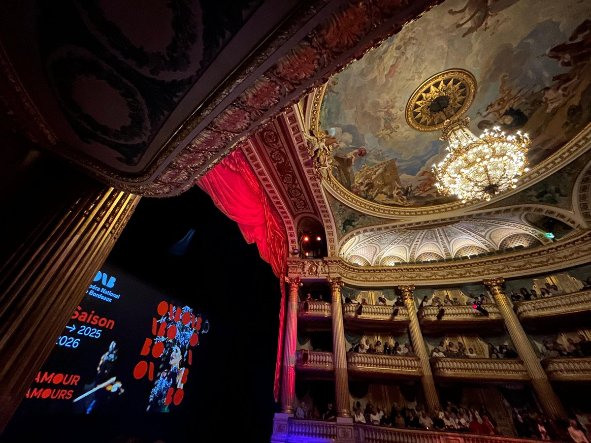 Artists Management Pianocase (@mpianocase) on Twitter photo 🔴Noticias: Presentada hoy la nueva temporada de la Opéra National de Bordeaux, la maestra <a href="/gcaladoirene/">Irene Gómez-Calado</a> será directora invitada de la Orchestra National de Bordeaux Aquitaine en junio de 2026 👉🏼 opera-bordeaux.com/irene-gomez-ca…
Destacar @fans destacados <a href="/todos/">todos</a> <a href="/seguidores/">seguidores</a> <a href="/followers/">はうはう</a> 🔴Noticias: Presentada hoy la nueva temporada de la Opéra National de Bordeaux, la maestra <a href="/gcaladoirene/">Irene Gómez-Calado</a> será directora invitada de la Orchestra National de Bordeaux Aquitaine en junio de 2026 👉🏼 opera-bordeaux.com/irene-gomez-ca…
Destacar @fans destacados <a href="/todos/">todos</a> <a href="/seguidores/">seguidores</a> <a href="/followers/">はうはう</a>