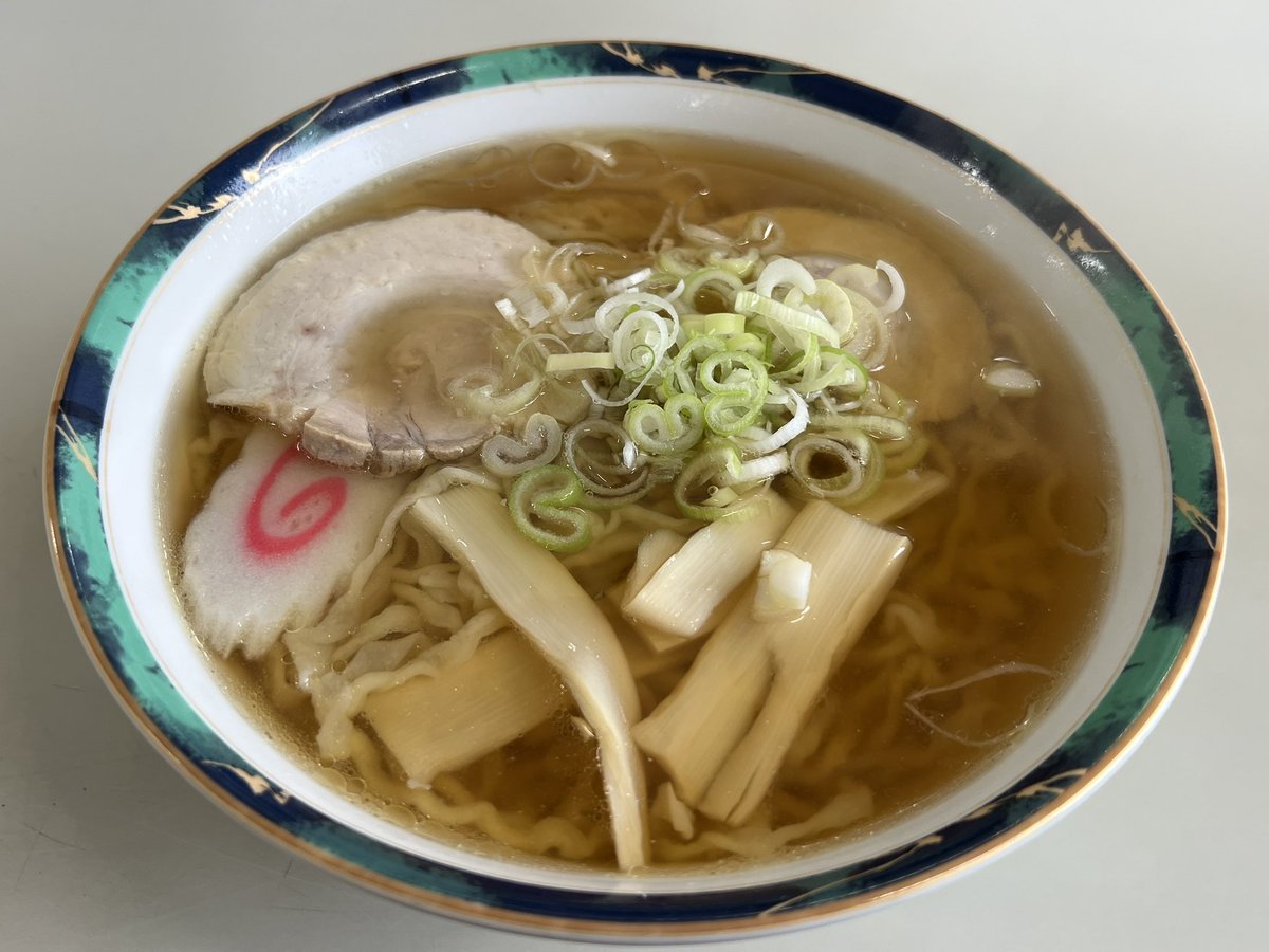 2025/6/6

群馬県　邑楽郡　邑楽町　大字　篠塚

『麺龍』

ラーメン　616円
