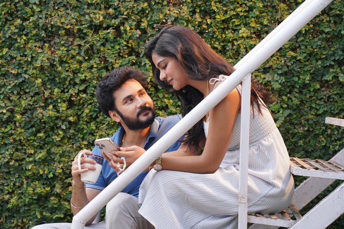 Kollywood Scope - Tamil Cinema (@kollywoodscope) on Twitter photo “The wait is over! We’re excited to introduce our new music video — #Butterfly!
Stay tuned for more updates @gantaraa_studios
<a href="/iam_vishnuvijay/">vishnuvijay</a> <a href="/ShritaRao/">Shrrita Rao 🦋</a> <a href="/IamChandini_12/">Chandini Tamilarasan</a> <a href="/MathiyalaganV9/">Mathiyalagan V</a> <a href="/vkkwriter/">கதாசிரியர் கே கே</a> <a href="/johnmediamanagr/">A. JOHN- PRO</a> <a href="/umapathyraja/">Umapathy Raja</a> <a href="/sathish1686/">sathishkumar</a> #AchuRajamani “The wait is over! We’re excited to introduce our new music video — #Butterfly!
Stay tuned for more updates @gantaraa_studios
<a href="/iam_vishnuvijay/">vishnuvijay</a> <a href="/ShritaRao/">Shrrita Rao 🦋</a> <a href="/IamChandini_12/">Chandini Tamilarasan</a> <a href="/MathiyalaganV9/">Mathiyalagan V</a> <a href="/vkkwriter/">கதாசிரியர் கே கே</a> <a href="/johnmediamanagr/">A. JOHN- PRO</a> <a href="/umapathyraja/">Umapathy Raja</a> <a href="/sathish1686/">sathishkumar</a> #AchuRajamani