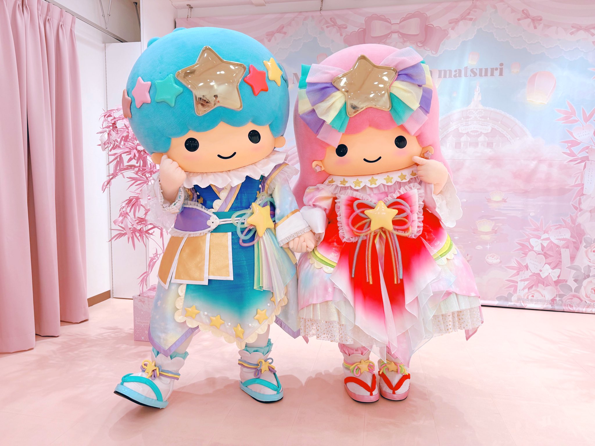 nico様オーダーページ nico design house | 配送のフラワーケーキ。 白とグリーンで