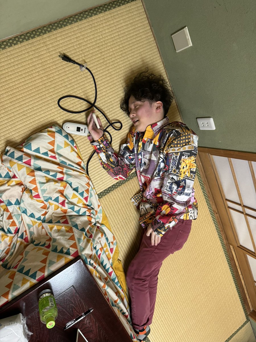 かなりウェルカムな現場で好き勝手やっちゃいました、ありがとうございました
良かったらみてください！

こちら撮影後動けなくなった竹内です