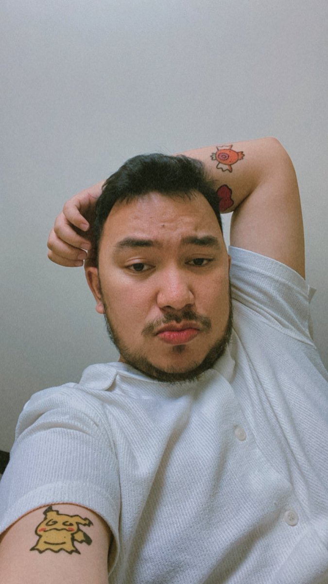 rldomasig's tweet photo. What if gawin nating tutuo to? https://t.co/6Kj9iUGeXk