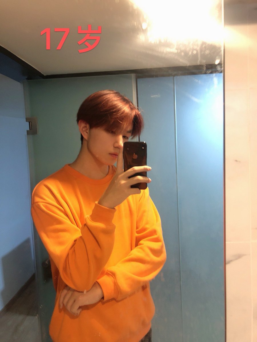 KeHenryA8's tweet photo. 科崽的 14-16-17-19 年龄阶段的变化

😜《男模成长历险记》

我觉得最大的变化就是 可以可以卖的越来越贵了😂😂😂 https://t.co/b94VmDJ6Ri