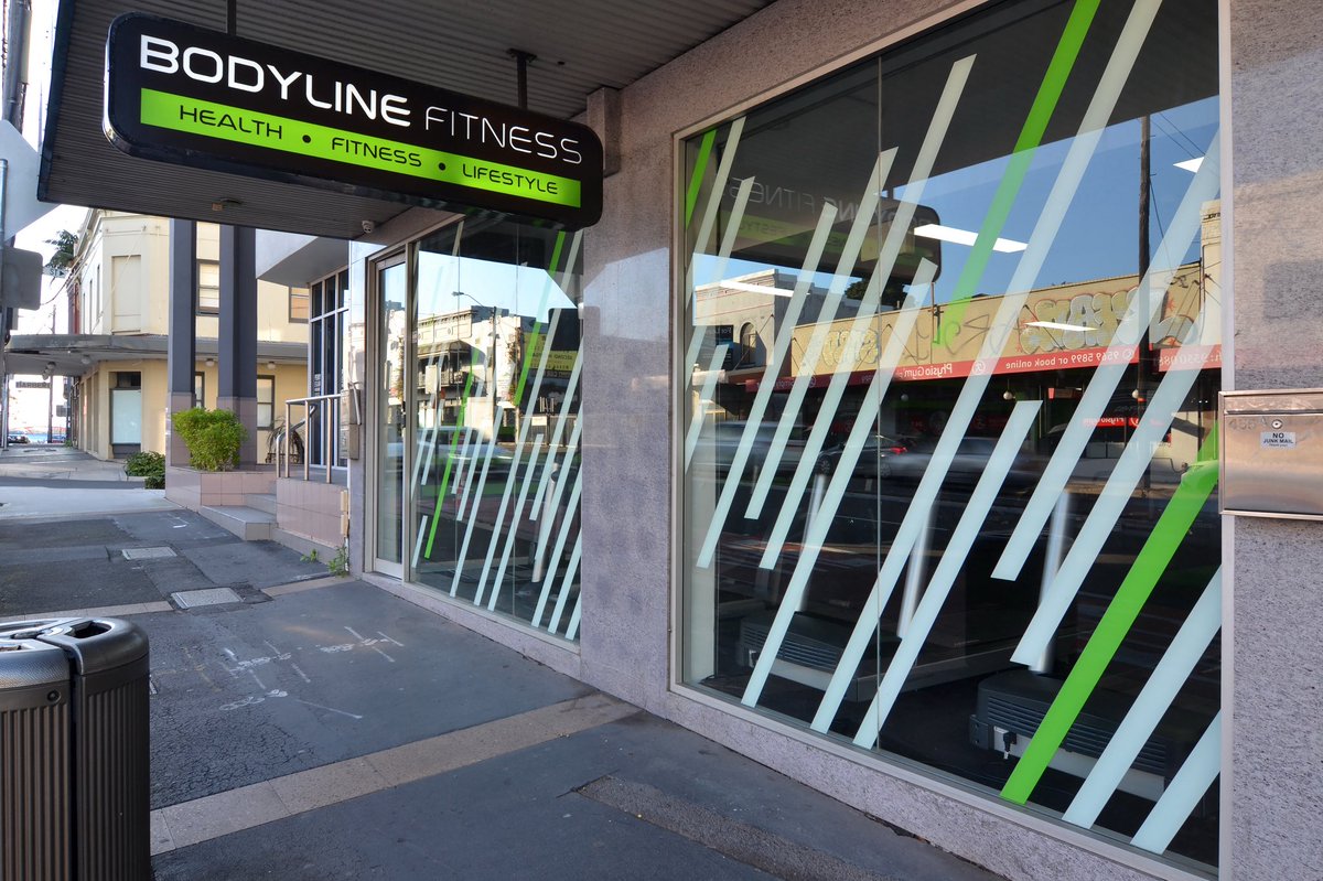 hraarchitecture's tweet photo. Bodyline Fitness 

#ptstudio #personaltrainingstudio #gym #sport #gymdesigner #design #architecture #gymdesign #interiorarchitecture #hra #hraarchitecture #hrarquitectura #architect #archilovers #architectural #architecturaldesign #archidaily #green #lines #pattern #australia https://t.co/K2adaUuDDj