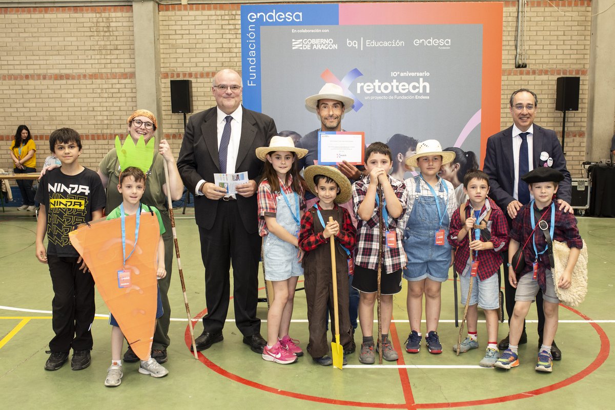 Fundación Endesa (@fundacionendesa) on Twitter photo Muchas gracias a los más de 1560 alumnos y profesores de 35 centros que habéis participado en esta X Edición de RetoTech en Aragón. Nos han impresionado todos vuestros proyectos tecnológicos tan innovadores, ¡enhorabuena a los ganadores <a href="/LazaroIes/">IES FERNANDO LÁZARO CARRETER</a> y el C.R.A Cinca-Cinqueta! #stem Muchas gracias a los más de 1560 alumnos y profesores de 35 centros que habéis participado en esta X Edición de RetoTech en Aragón. Nos han impresionado todos vuestros proyectos tecnológicos tan innovadores, ¡enhorabuena a los ganadores <a href="/LazaroIes/">IES FERNANDO LÁZARO CARRETER</a> y el C.R.A Cinca-Cinqueta! #stem