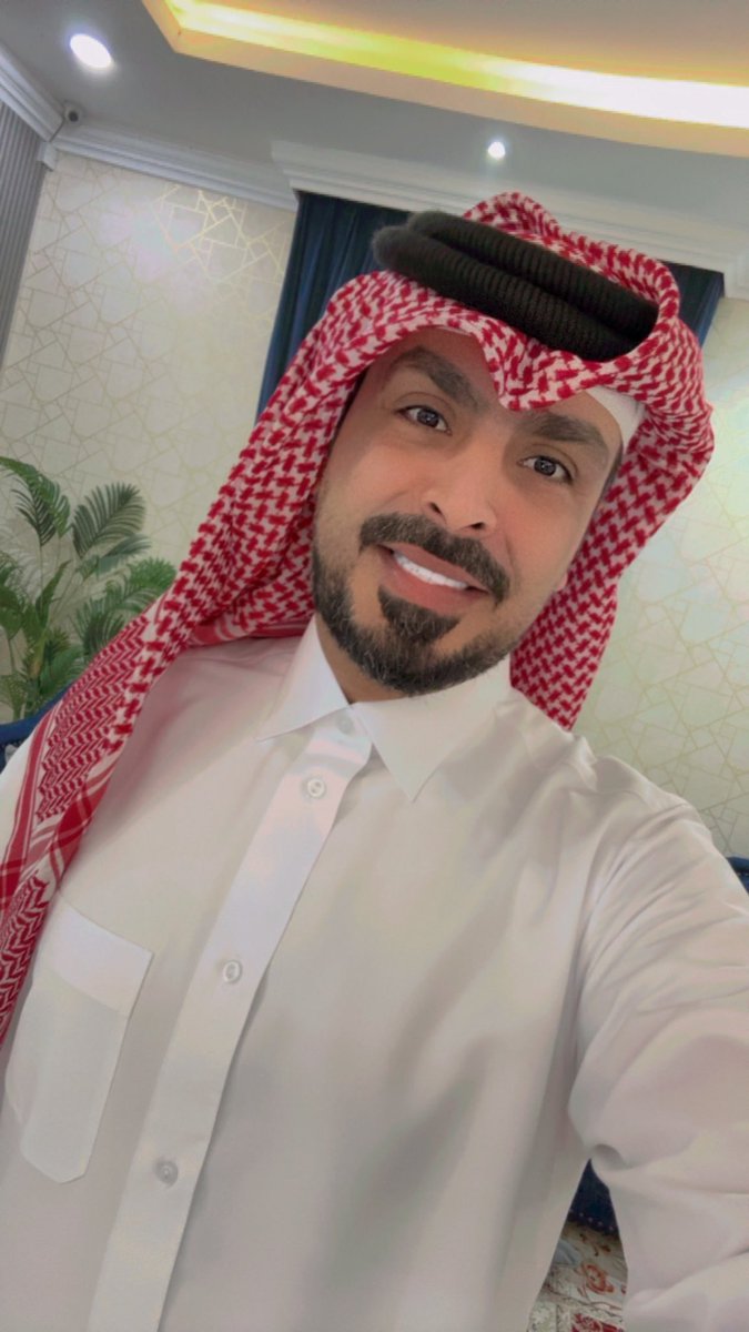 كل عام وانتم بخير وعيد الله عليكم تبارك 🤍🙏🏻

 #عيد_الاضحي