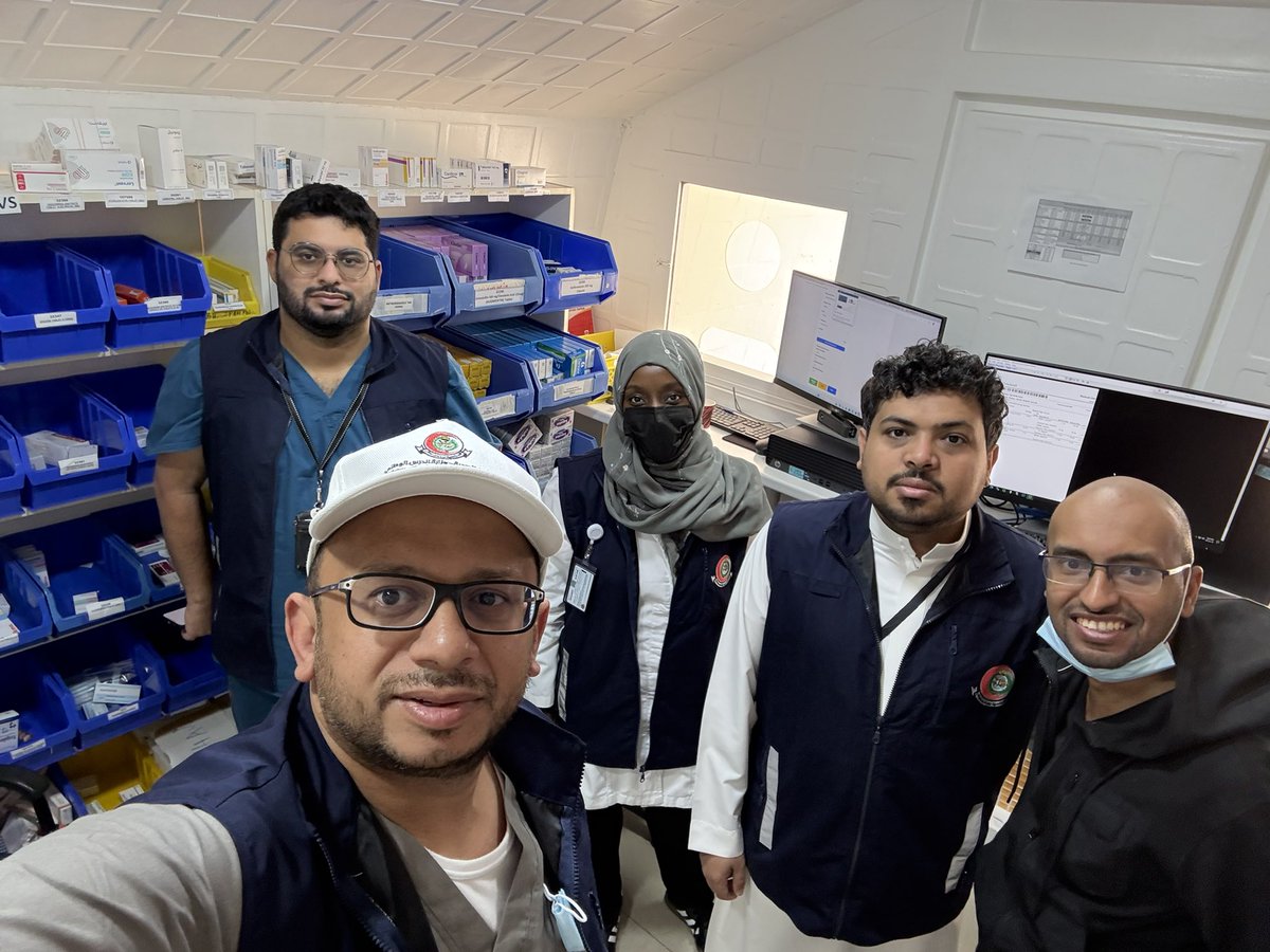 كل عام وأنتم بخير بمناسبة عيد الأضحى المبارك.ونحن مع العاملين في مشعر منى لخدمة ضيوف الرحمن، أشعر بالفخر والتقدير لكل جهد يُبذل لخدمة الحجاج وإسعاد قلوبهم من قبل حكومتنا الرشيدة. أسأل الله أن يتقبل منا ومنكم صالح الأعمال وأن يعيد هذا العيد علينا أعوامًا مديدة ملؤها الأمان والبركة