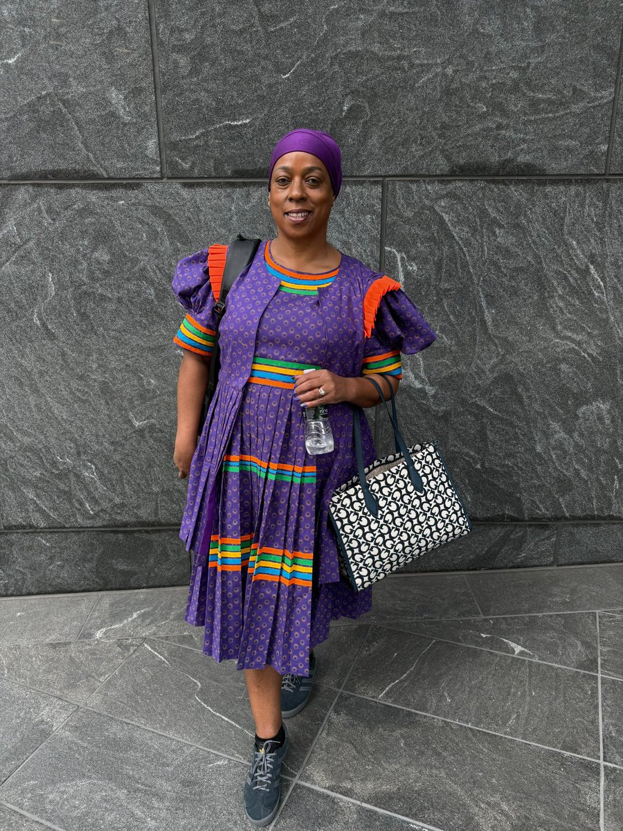 Our executive director receiving the @aaasorg Mani L. Bhaumik award during the 2025 award ceremony! 

#HIVResearch #HIVPrevention #BhaumikAward #womeninscience