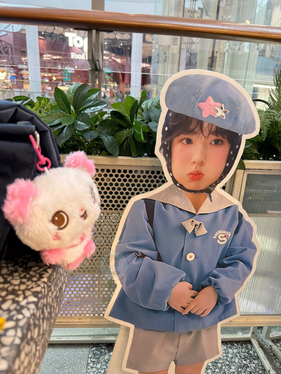 ปุกาศ พบเด็กทำหน้าตามุตุ้ อมขนมแก้มตุ่ยอยู่ชั้น 7 ค้าบ 😆💕🐼🥐

#JOYCLUBxNCTWISH_poppopFANSIGN
#NCTWISH_LOGinBANGKOK