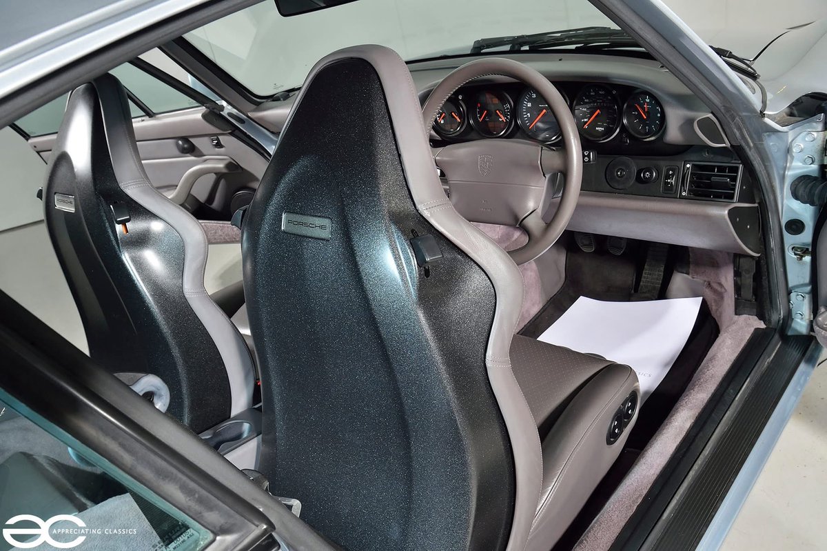 Now live on our website, this splendid Porsche 911 (993) Carrera 4.

With the same owner for the last 27 years, only 41k miles &amp; a fresh full service (including tyres) this fantastic example is ready to be enjoyed.

appreciating-classics.com/car/porsche-99…