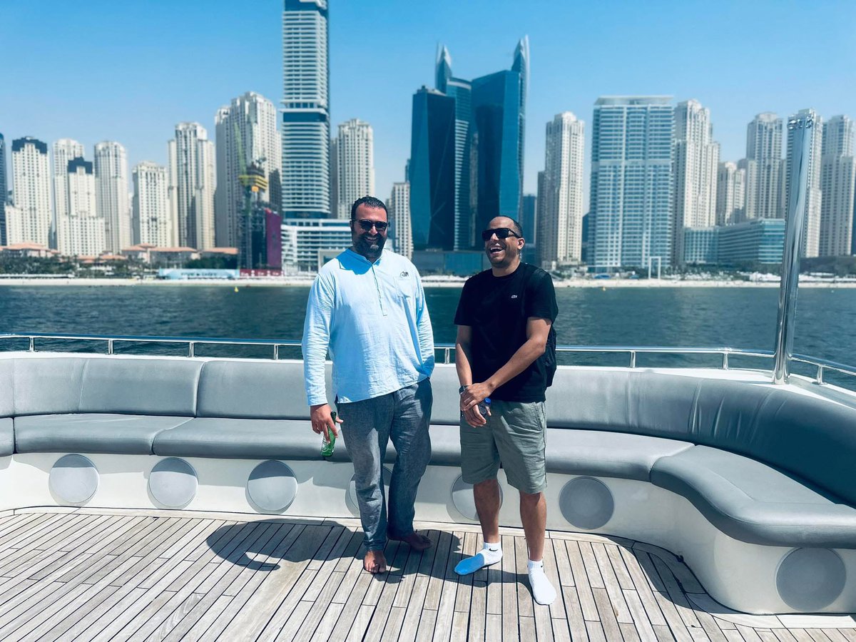 80% of A students work for D students

If you are prepared to take risks, Your IQ is irrelevant