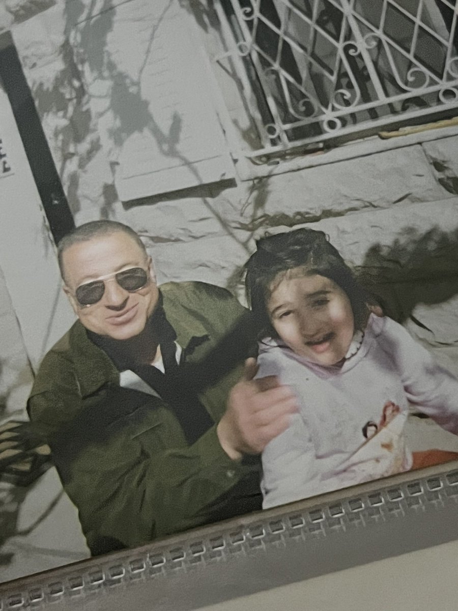 ttaalleeaaa's tweet photo. أيام الدهر أعيادٌ وأنتَ معي، ودونك الدهر والأعياد أيامُ https://t.co/EkkCdAzHXM